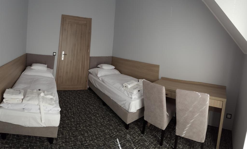 Laura Spa Lagow  Phòng bức ảnh